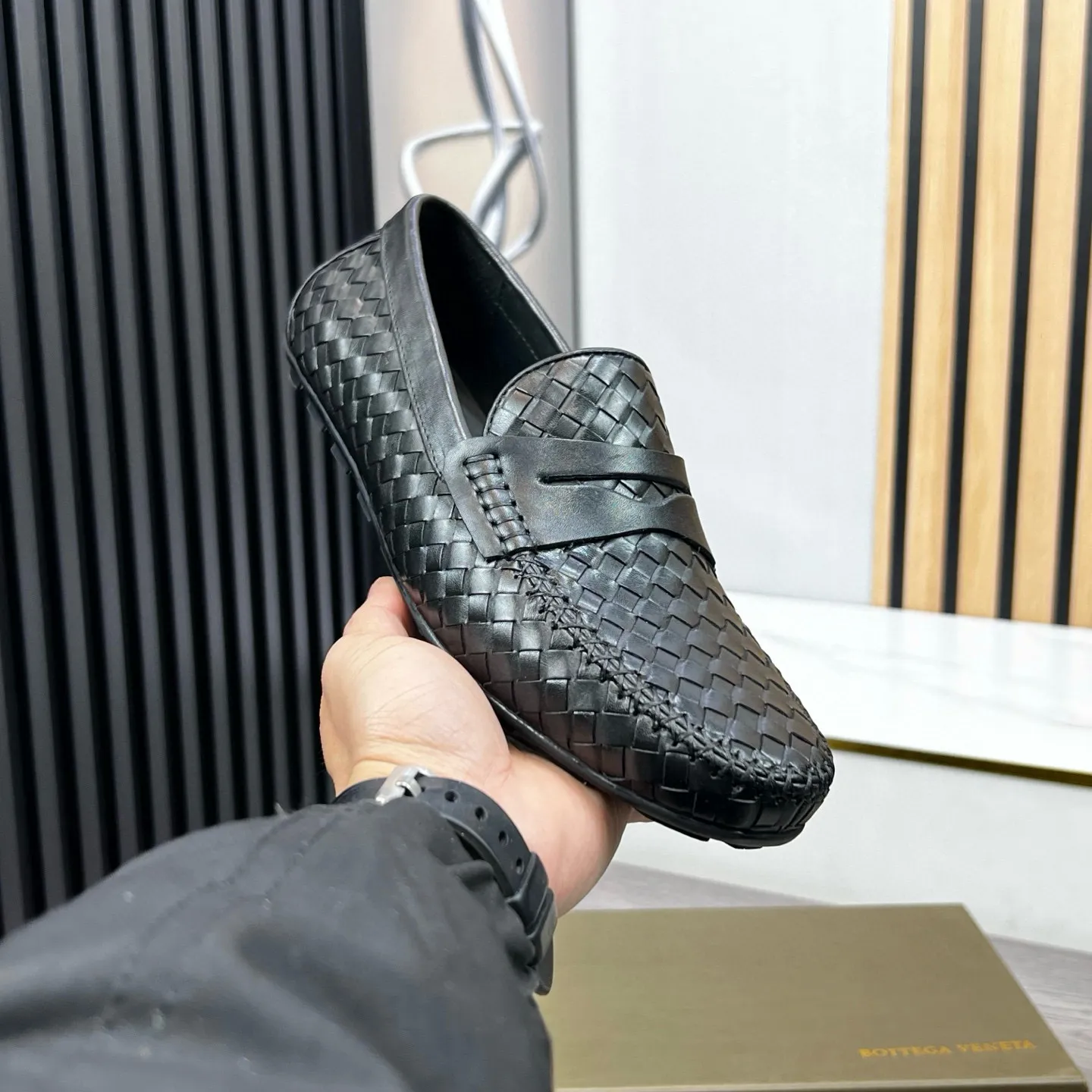 Ex-factory price 500 BV〰️Handmade classic men's leather shoes, Doudou shoes👉👉driving shoes, slip-on shoes, made of imported cowhide woven from Italy, 💕water-dyed cowhide lining, 🔊original outsole, waterproof platform design, comfortable on the feet. A good choice for traveling and driving, two colors available, code number: 38-44, (45 can be customized)